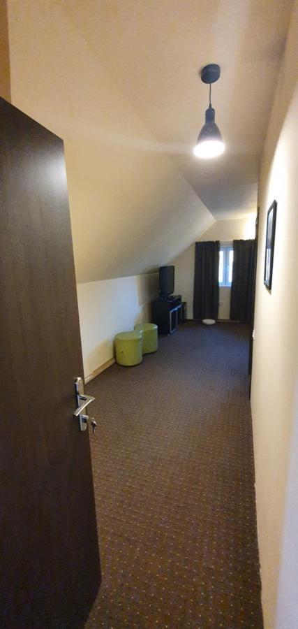 Forest Inn Izvorani Εξωτερικό φωτογραφία