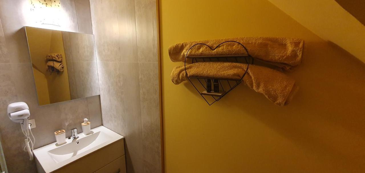 Forest Inn Izvorani Εξωτερικό φωτογραφία